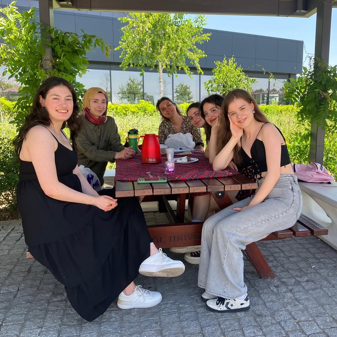 📰Bildirimin Yeni Sayısı Tamamlandı!!😌🤩

Gazetemizin yeni sayısını başarıyla tamamlamanın mutluluğunu, değerli hocalar